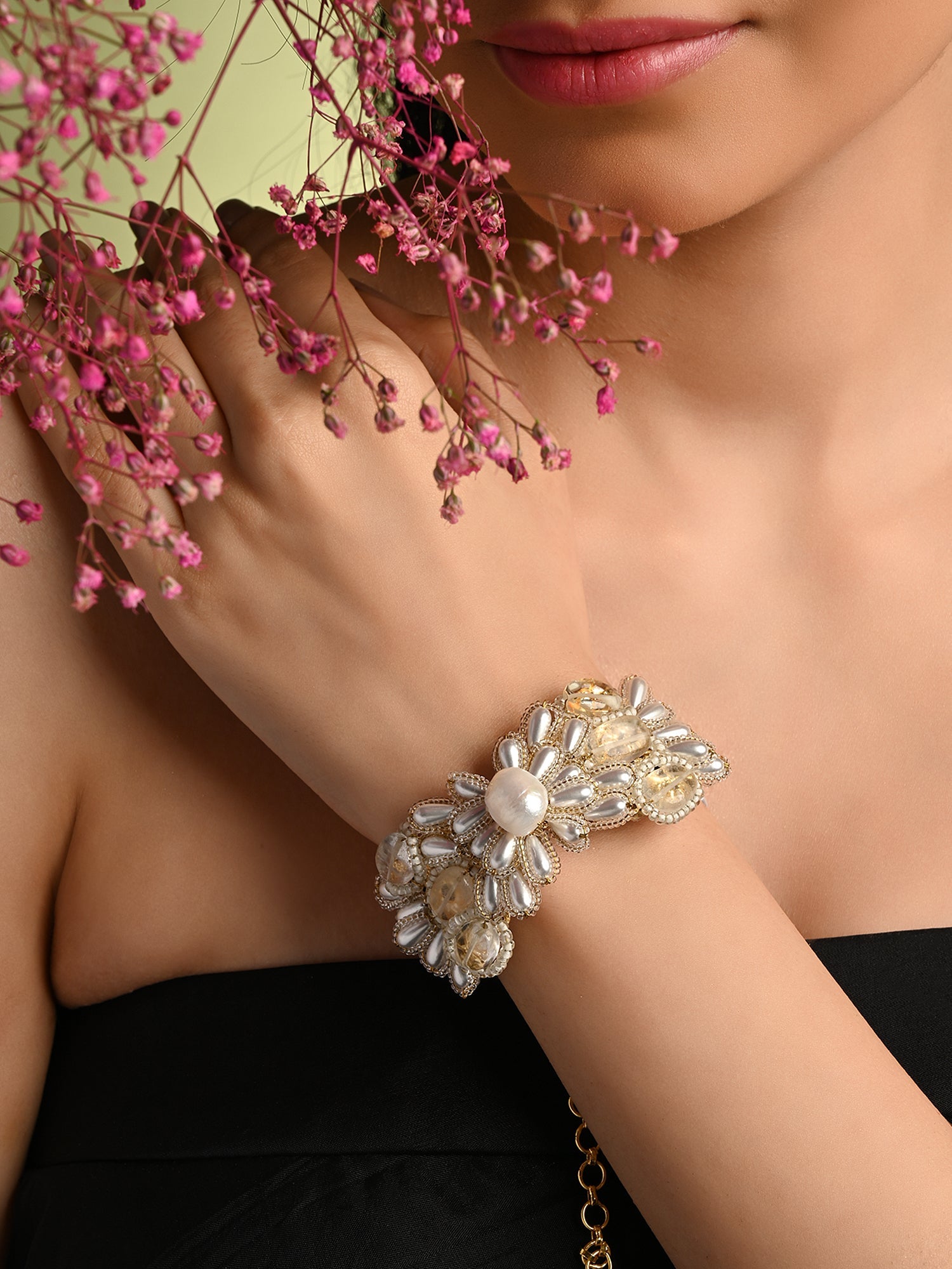 CKBR-359-01WHITE_1.jpg