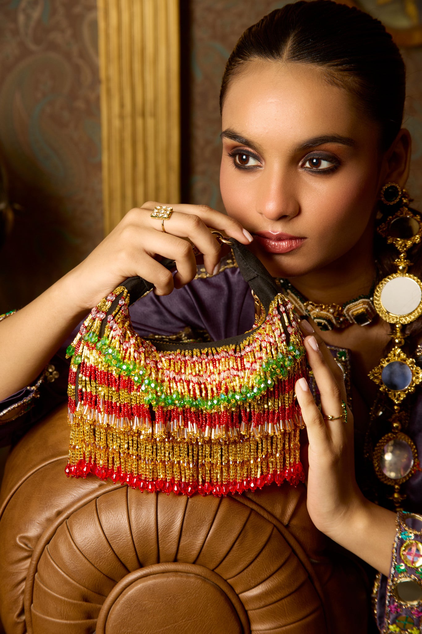 Faiza Boat Bag Gold Red