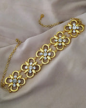 Casha Choker