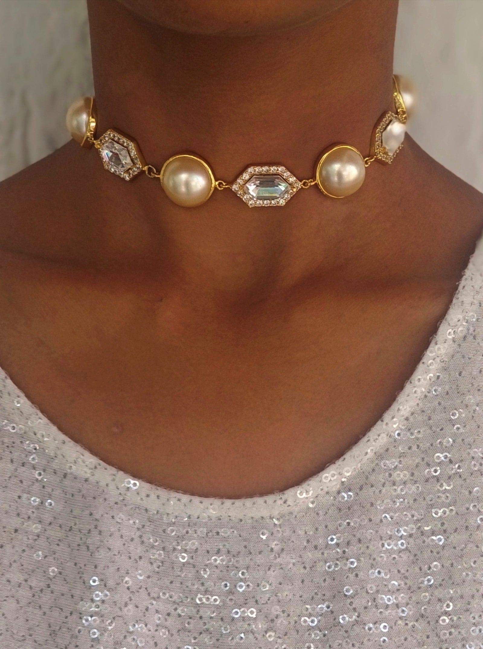 CaviPearlChokerWhiteMAIN.jpg