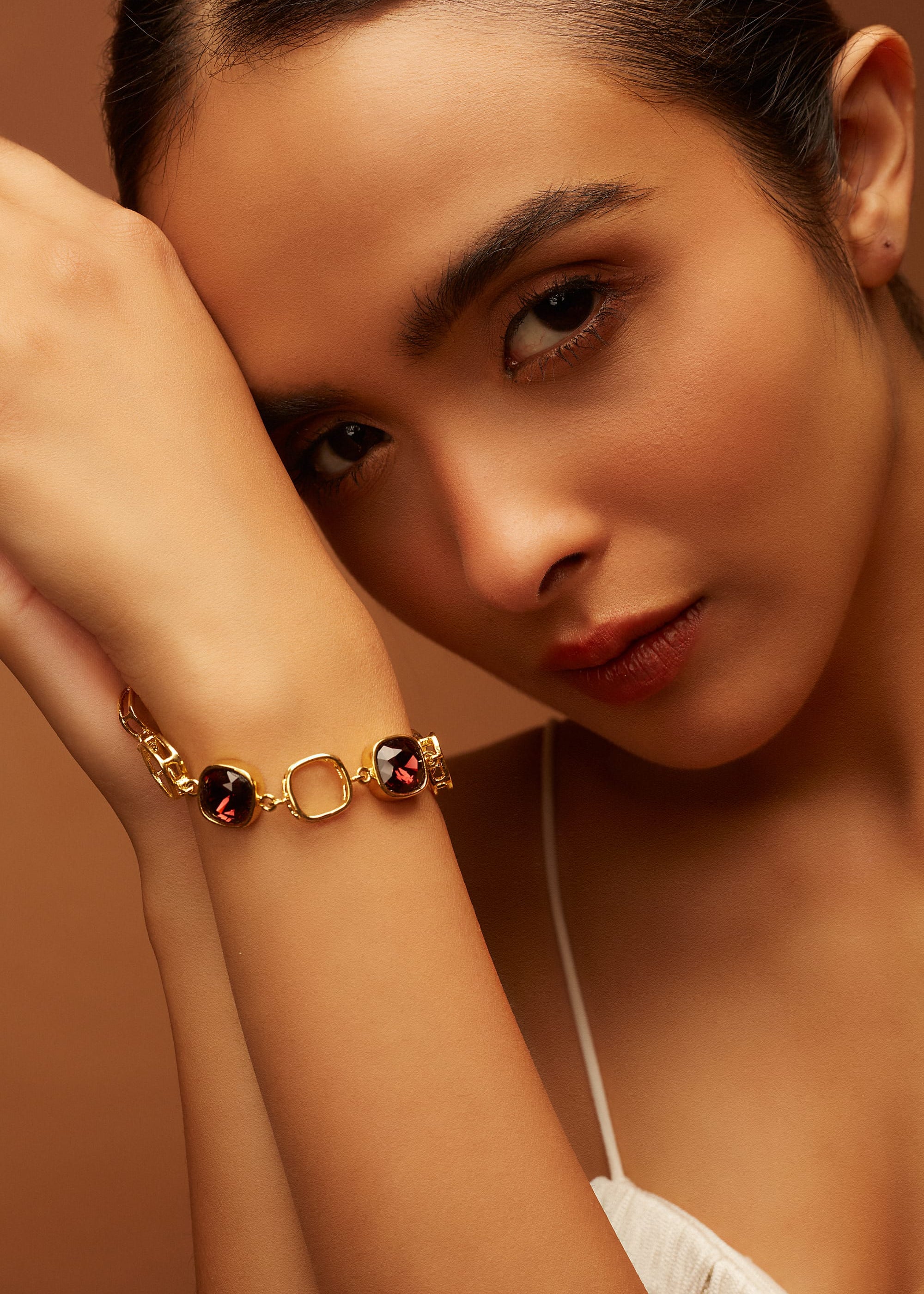 Cushion_Bracelet_in_Burgandy_1.jpg