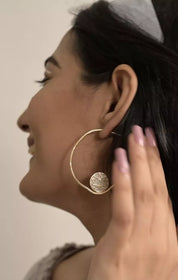 Minimal Lotus Loops