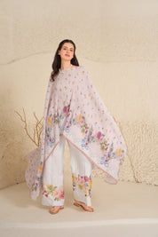Soft Bloom Cape