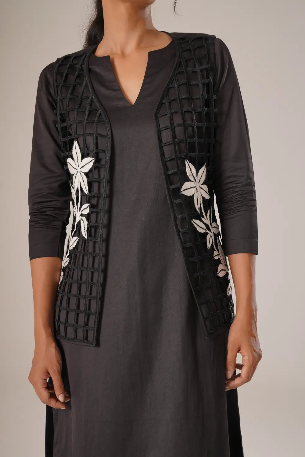 Grid Ground Kurta & Pixel Line Pants & Petal Grid Jacket