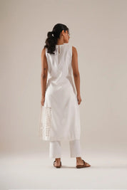 Quiet Window Kurta & Framed Leaf Pants
