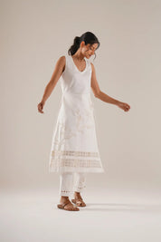 Quiet Window Kurta
