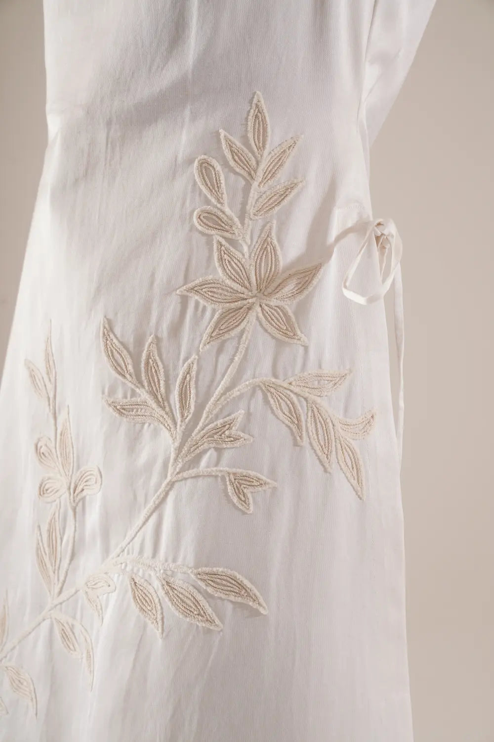 Quiet Window Kurta & Framed Leaf Pants