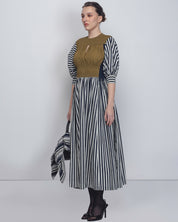 Beri Dress