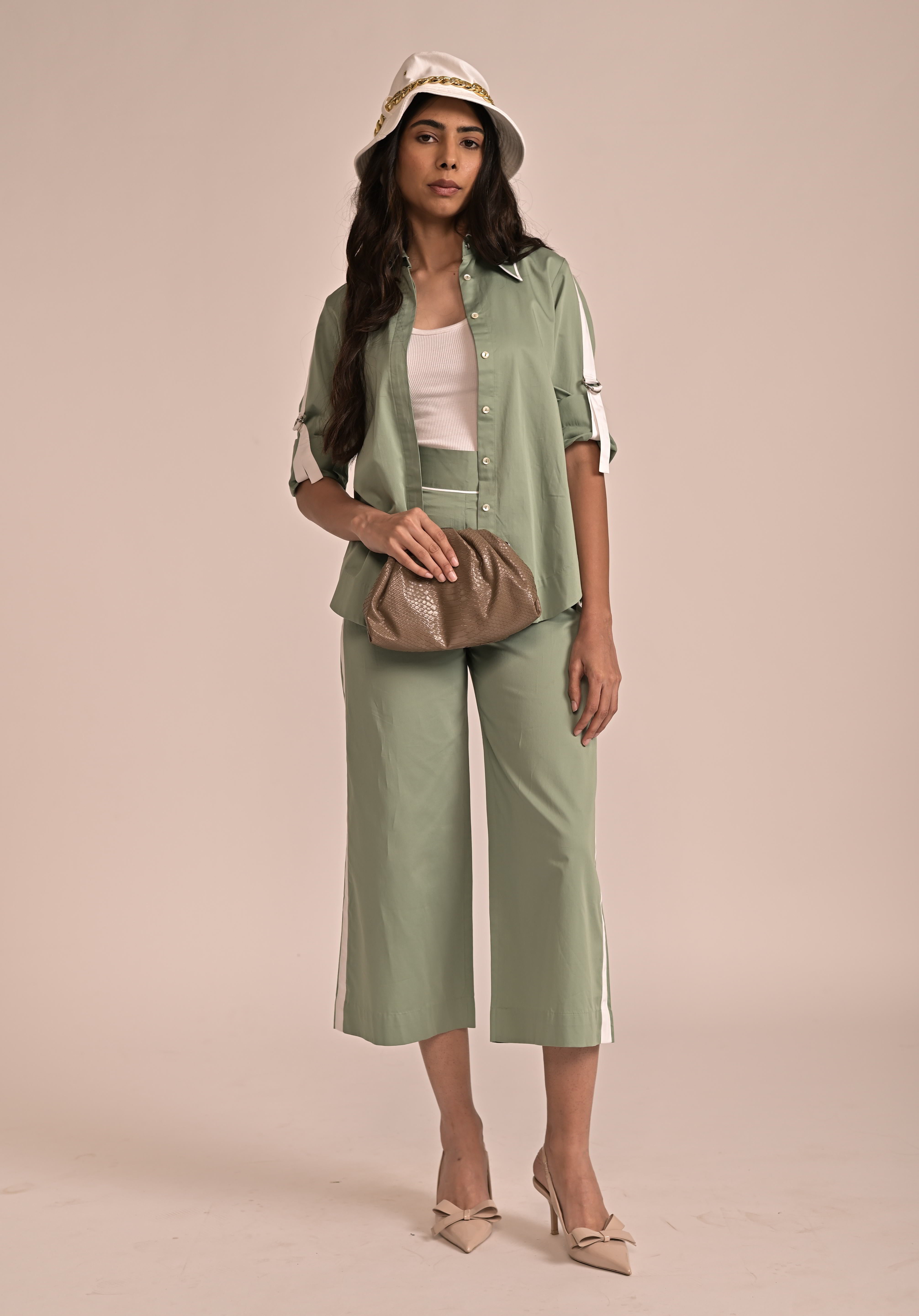 Casual Foldable Shirt With White Band Pants
