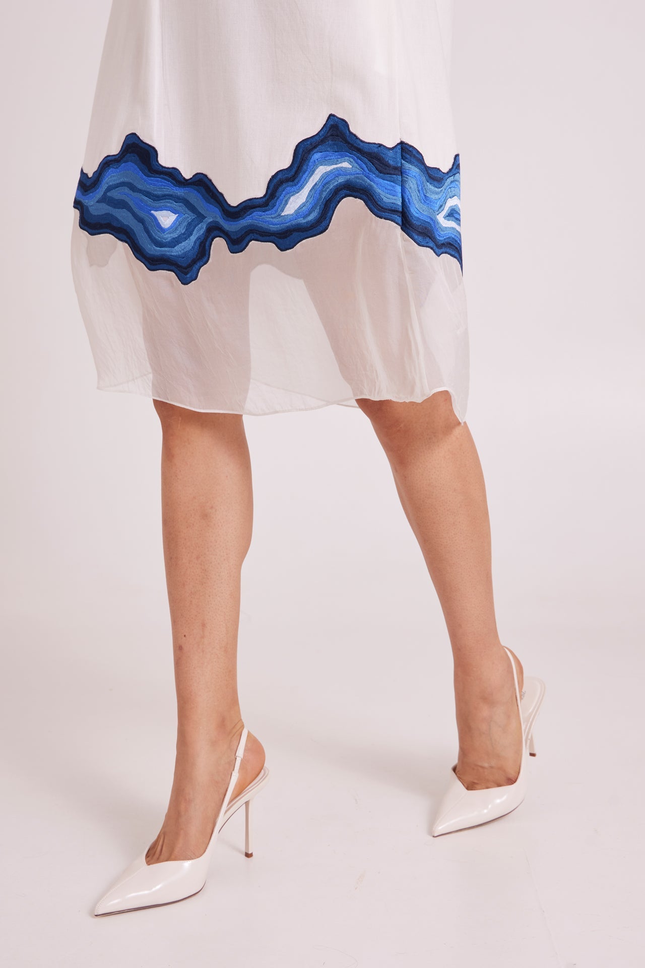 Thames Go Flow Midi Dress