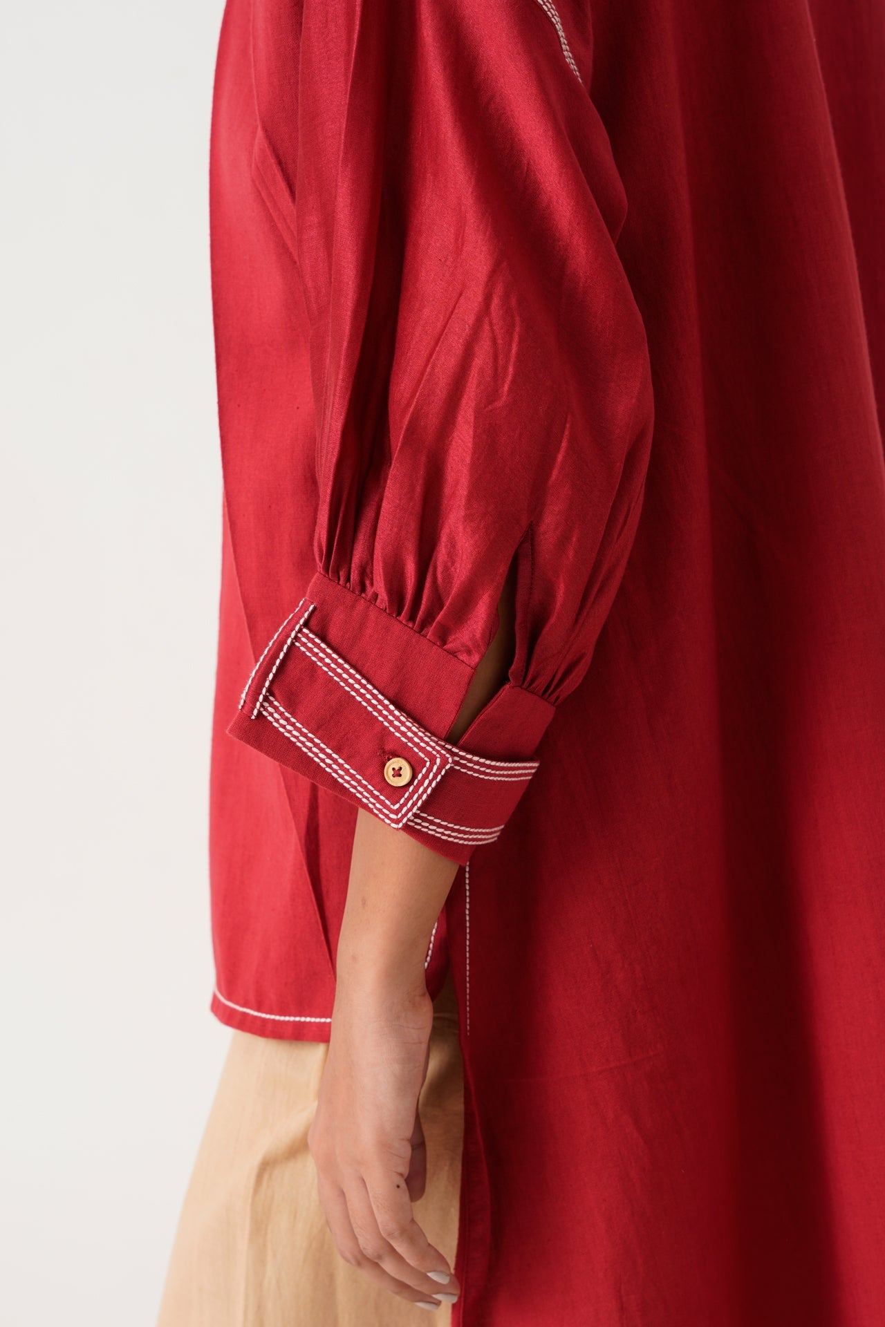 Ariel & Eva Madder Pleated Top & Latte Bow Pant