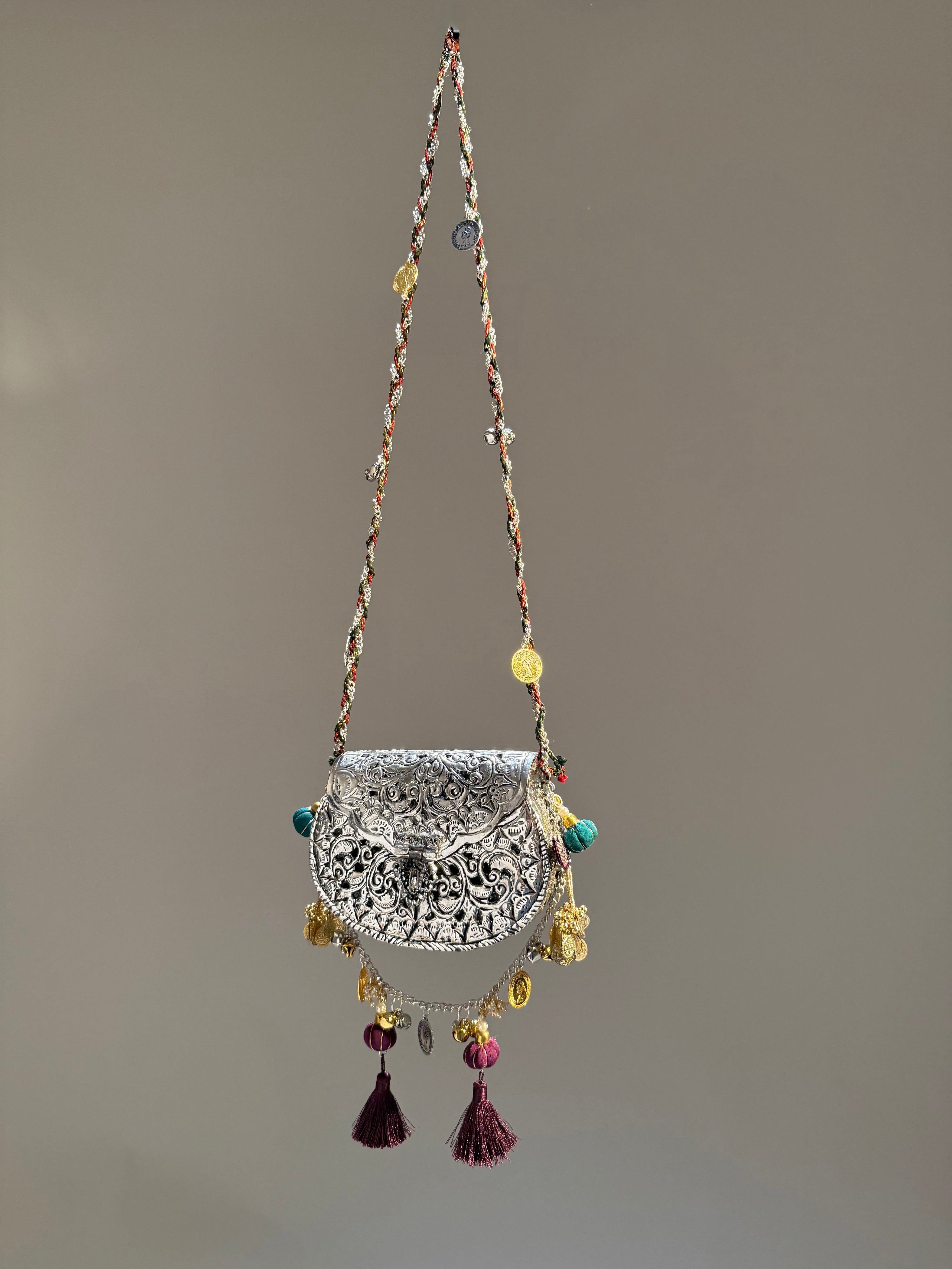 Raat Rani Slingbag