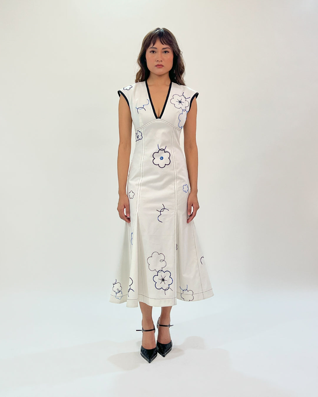 Peony Embellished Dress - Leh Studios