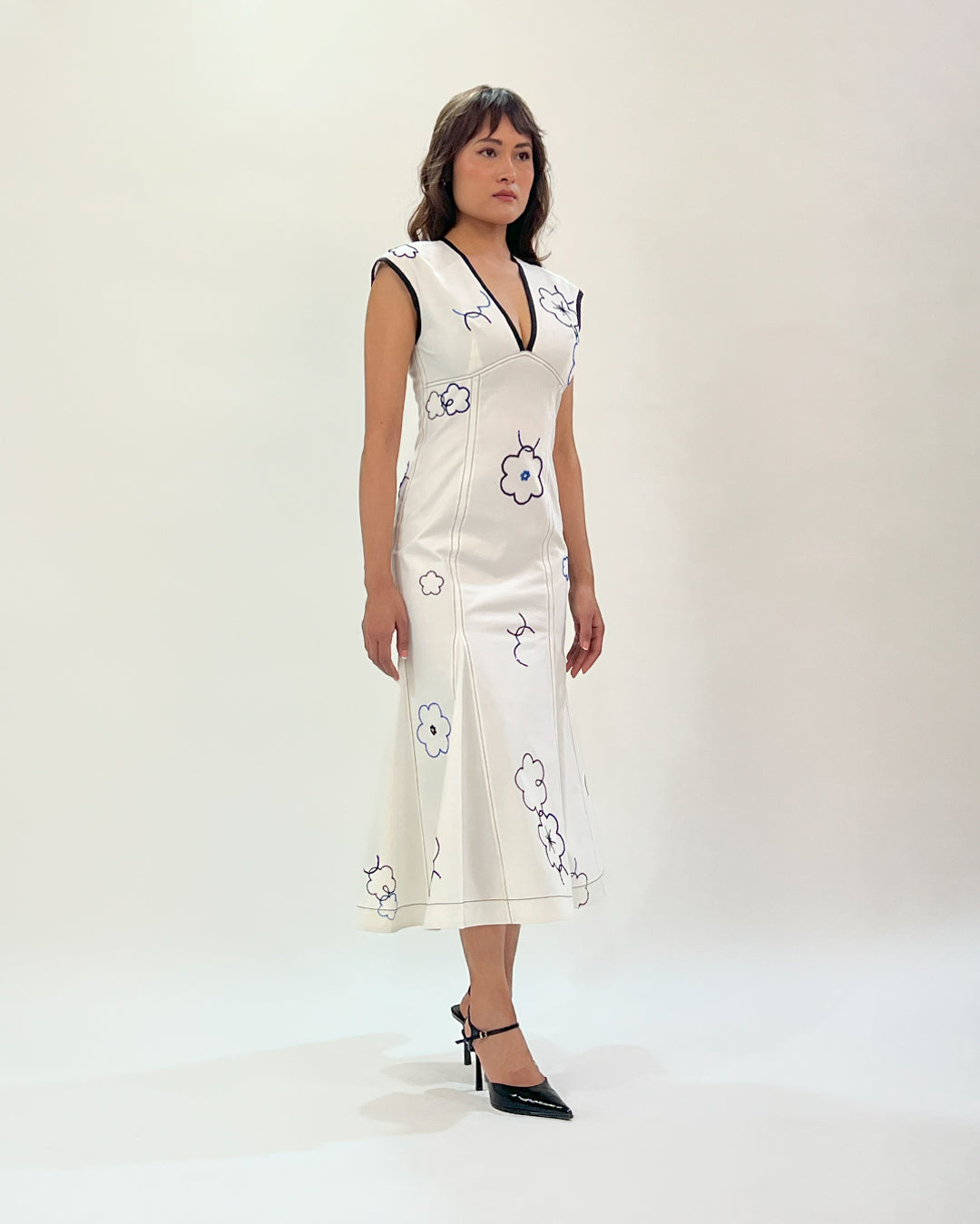 Peony Embellished Dress - Leh Studios