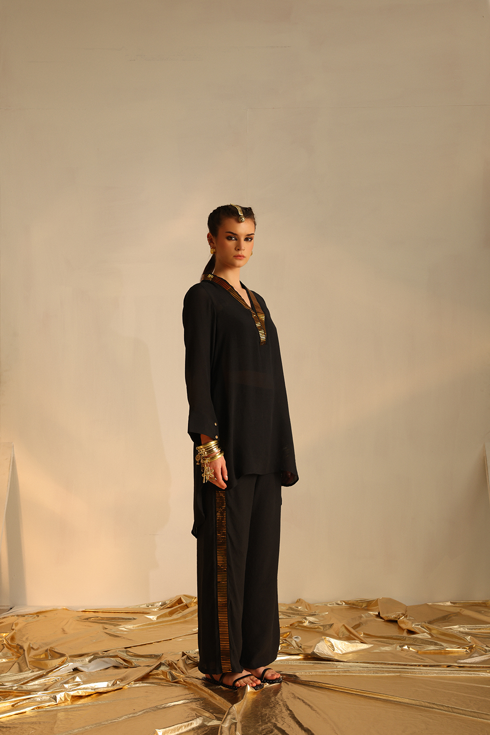 Overlap Collar Foil Tunic Set