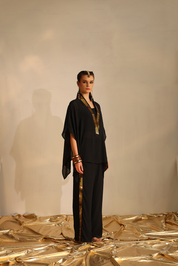 V Poncho Foil Twin Set