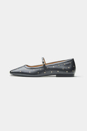 Estrella Black