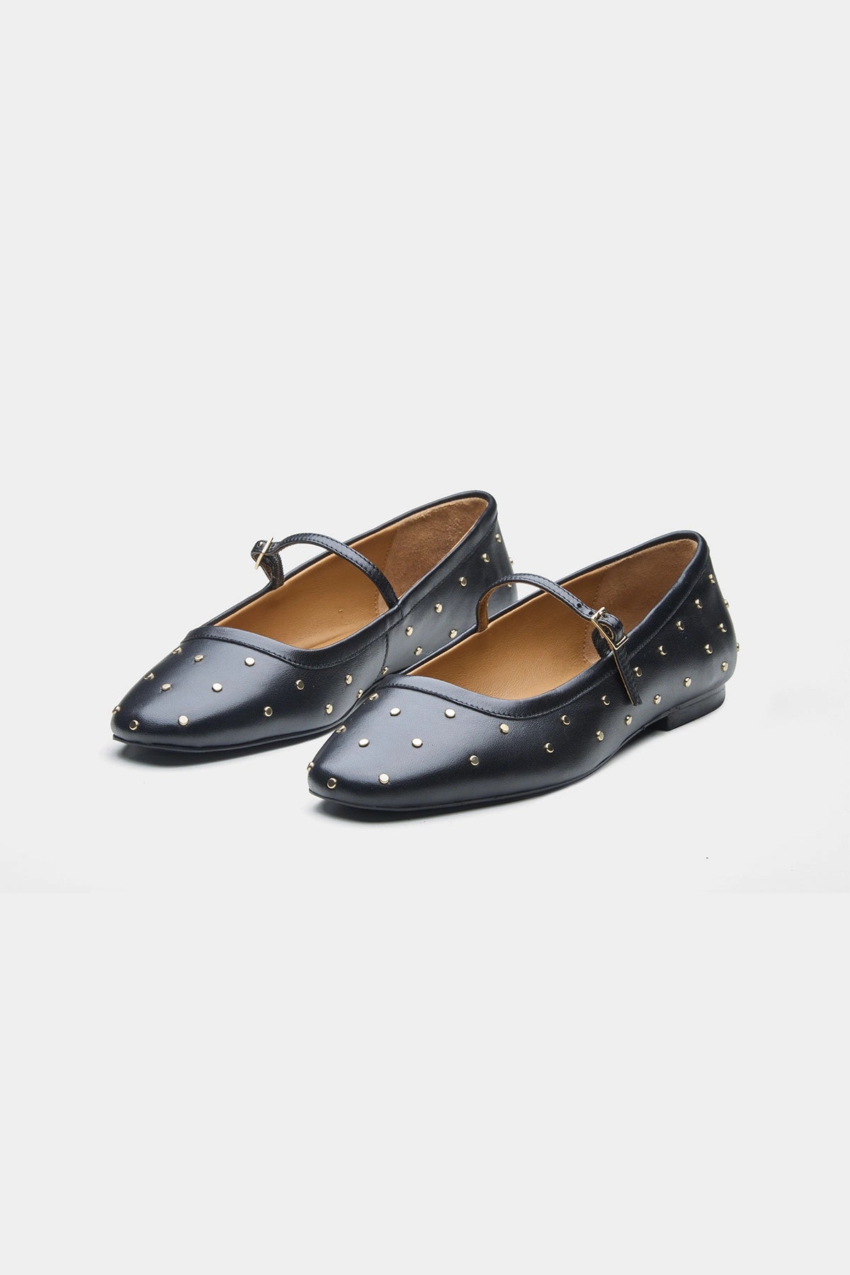 Estrella Black