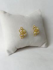 Springtime Pearl Huggies Sunny Gold