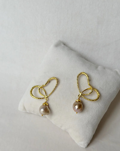Wings of Spring Wireframe Butterfly Pearl Drop Studs Gold