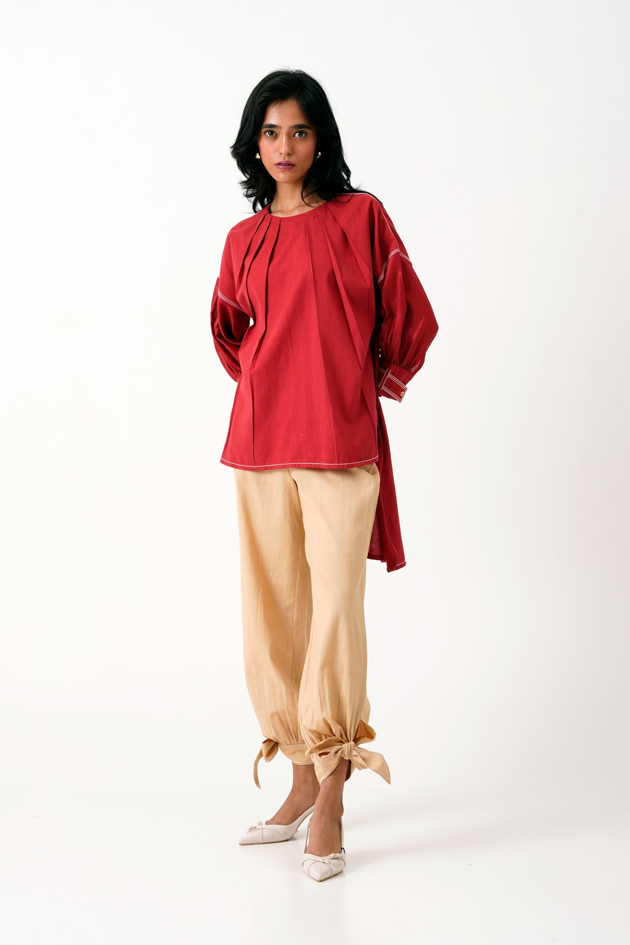 Ariel & Eva Madder Pleated Top & Latte Bow Pant