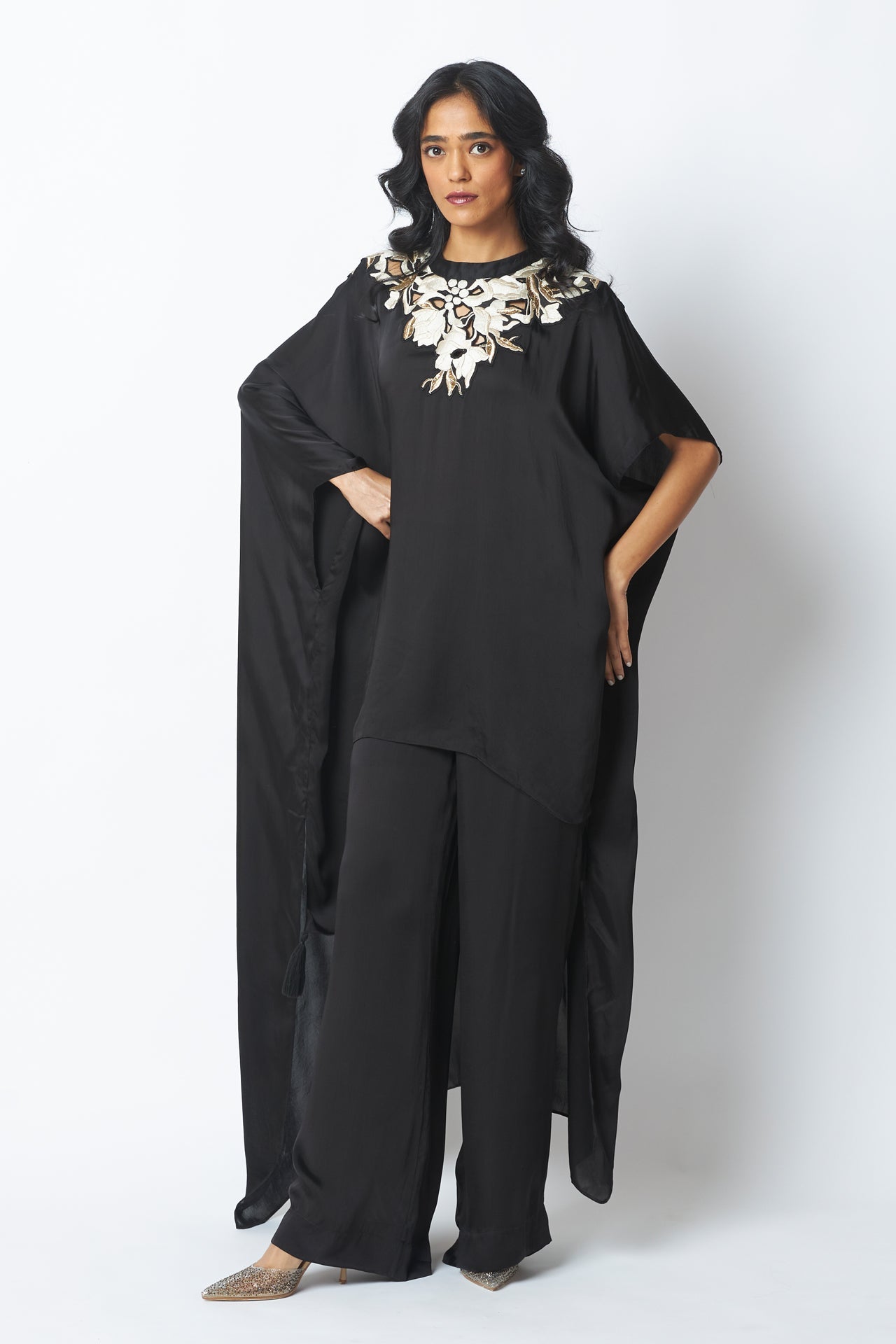 Anisa Vintage Flowy Kaftan Set