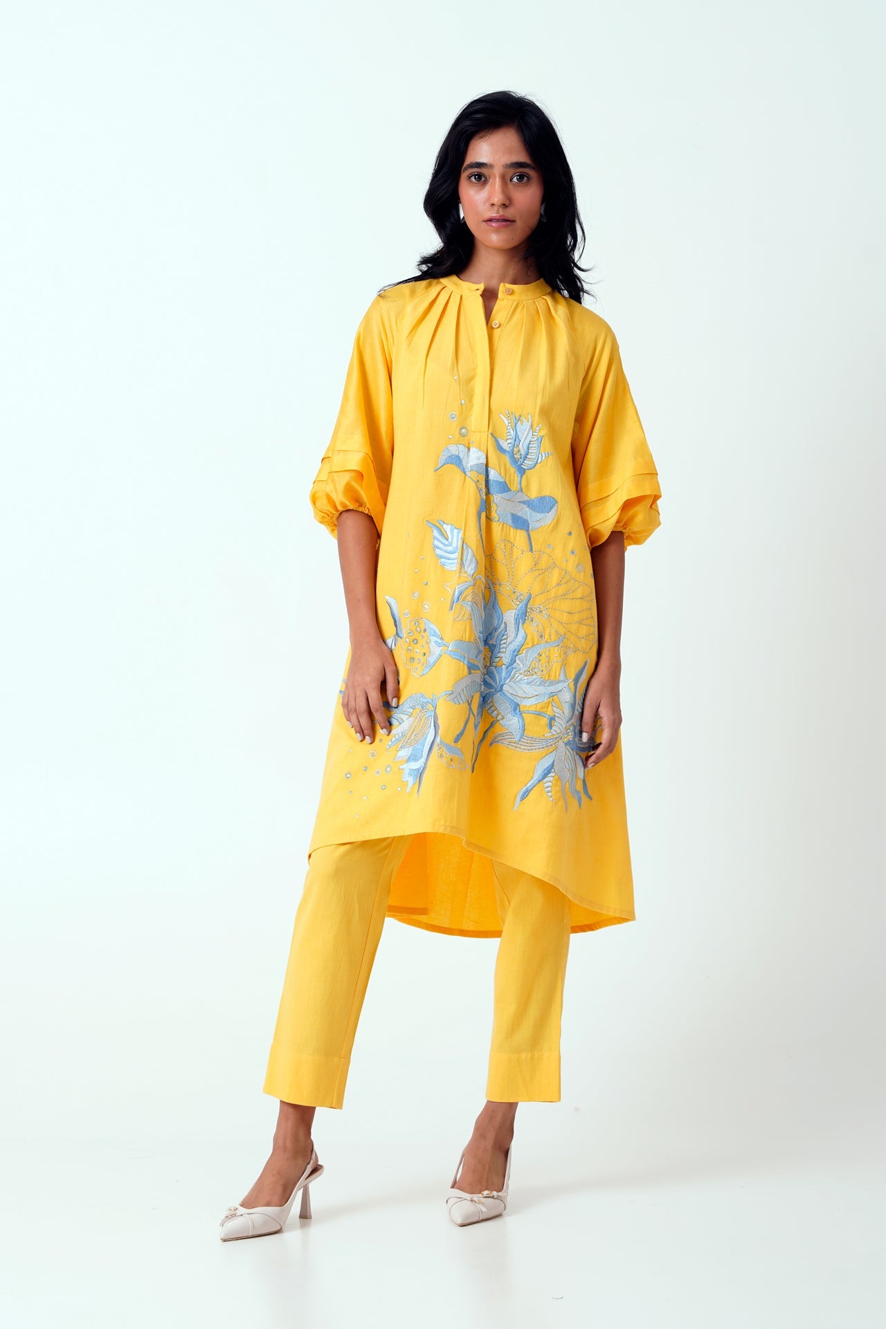 Canary Suvi Set  Embroidered Tunic & Pants