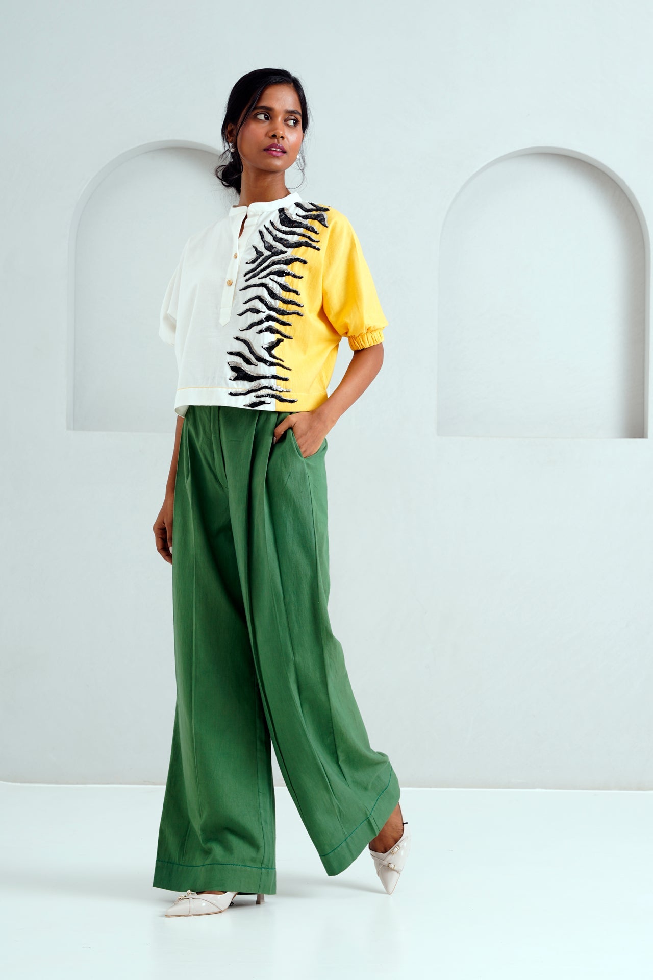 White Terra Tiger Top & Pleated Long Pants