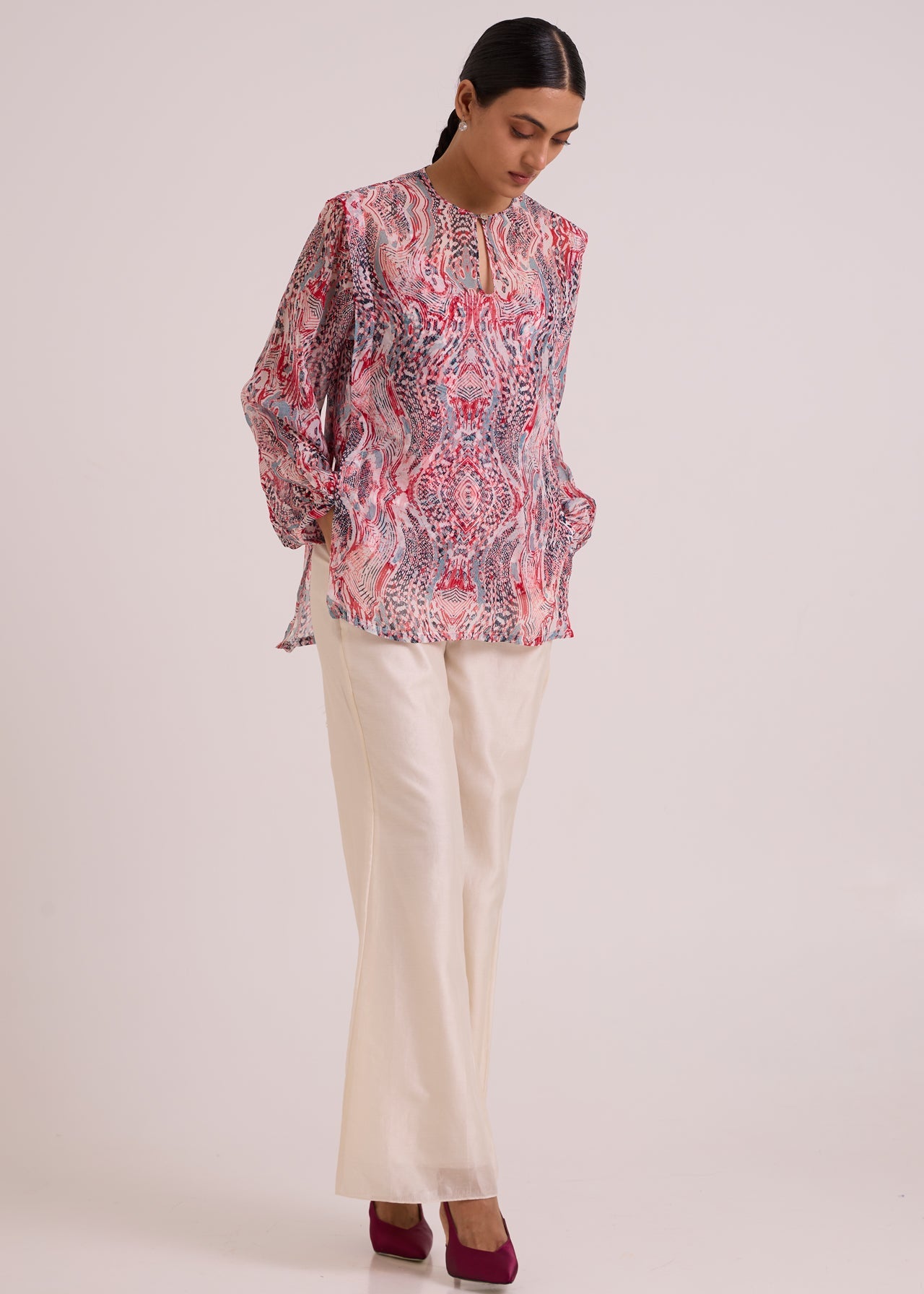 Front-03_d371f3a0-5cc6-4533-8fab-05887814eaf6.jpg