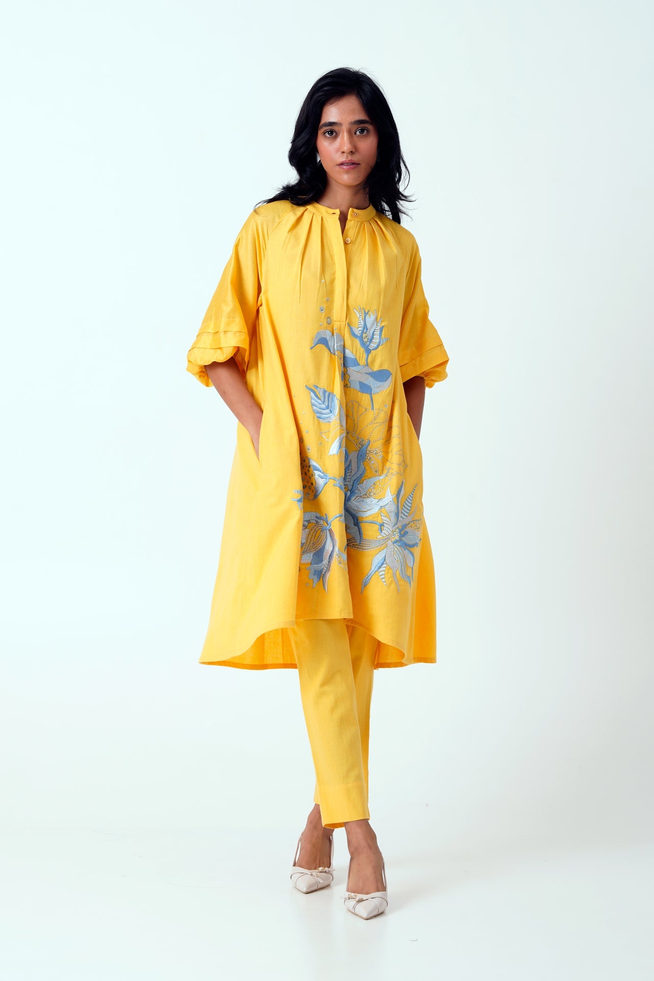 Canary Suvi Set  Embroidered Tunic & Pants