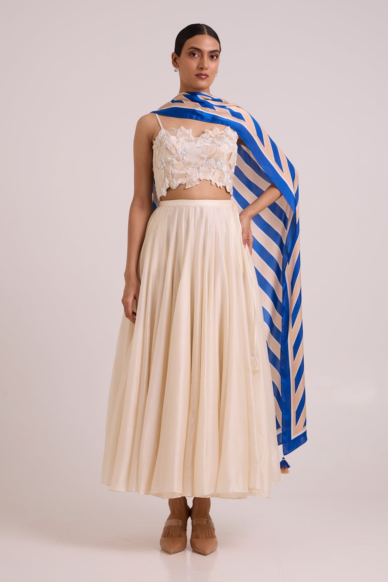 Hansa  Snow Laden Skirt Set