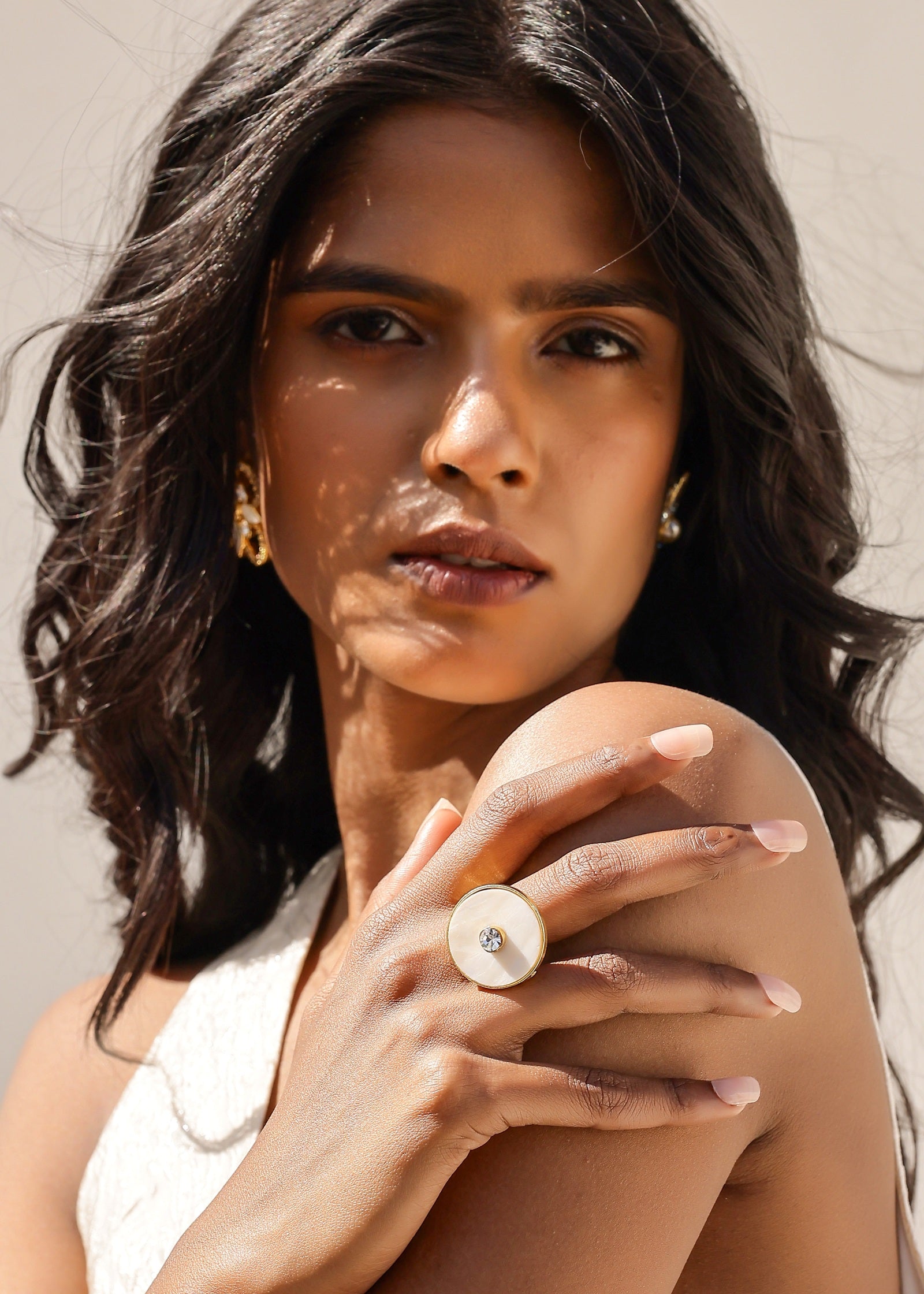 IraaMotherofPearlCrystalRing_3_lessthan1MB.jpg