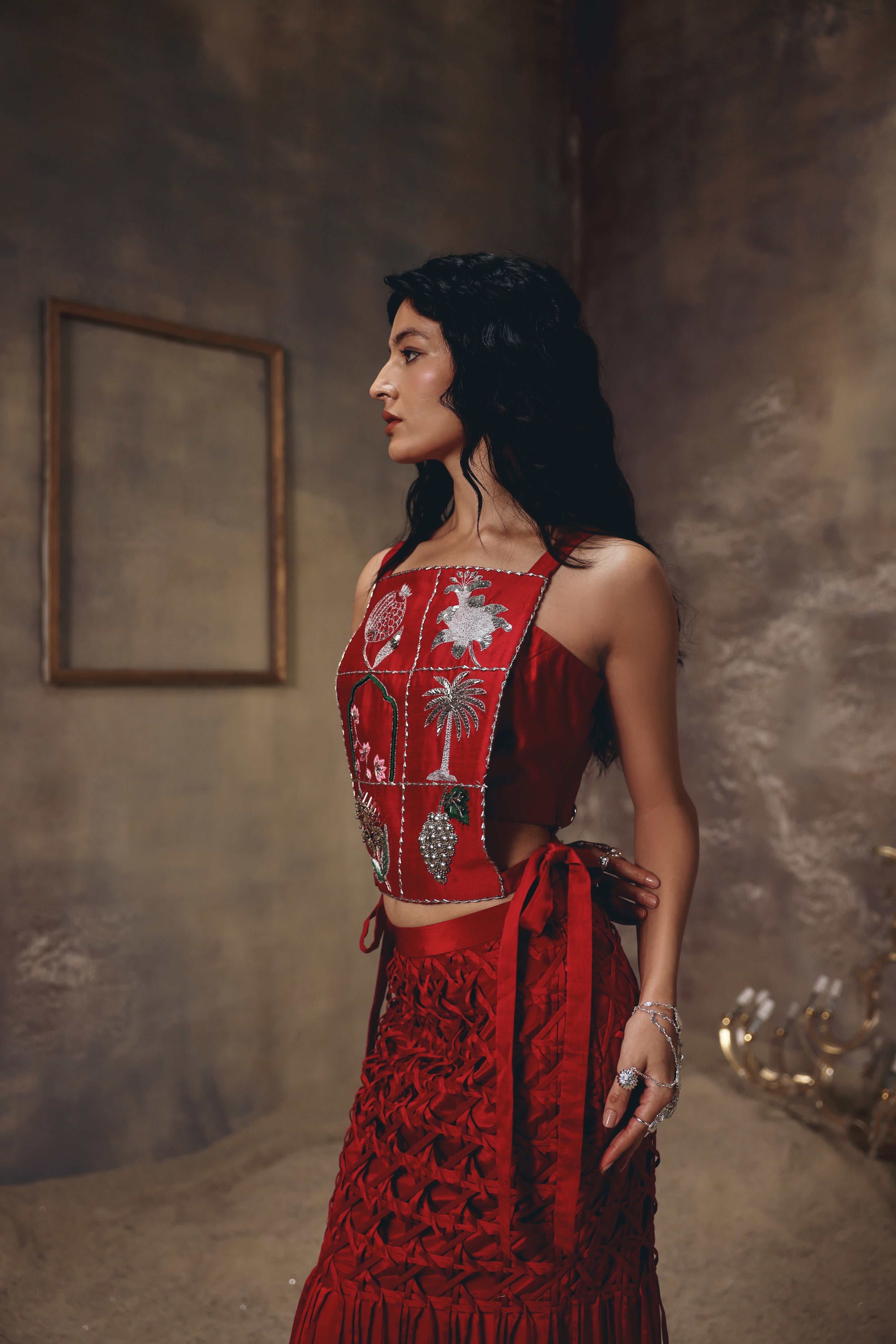 Royal Grid Embroidered Cape Set