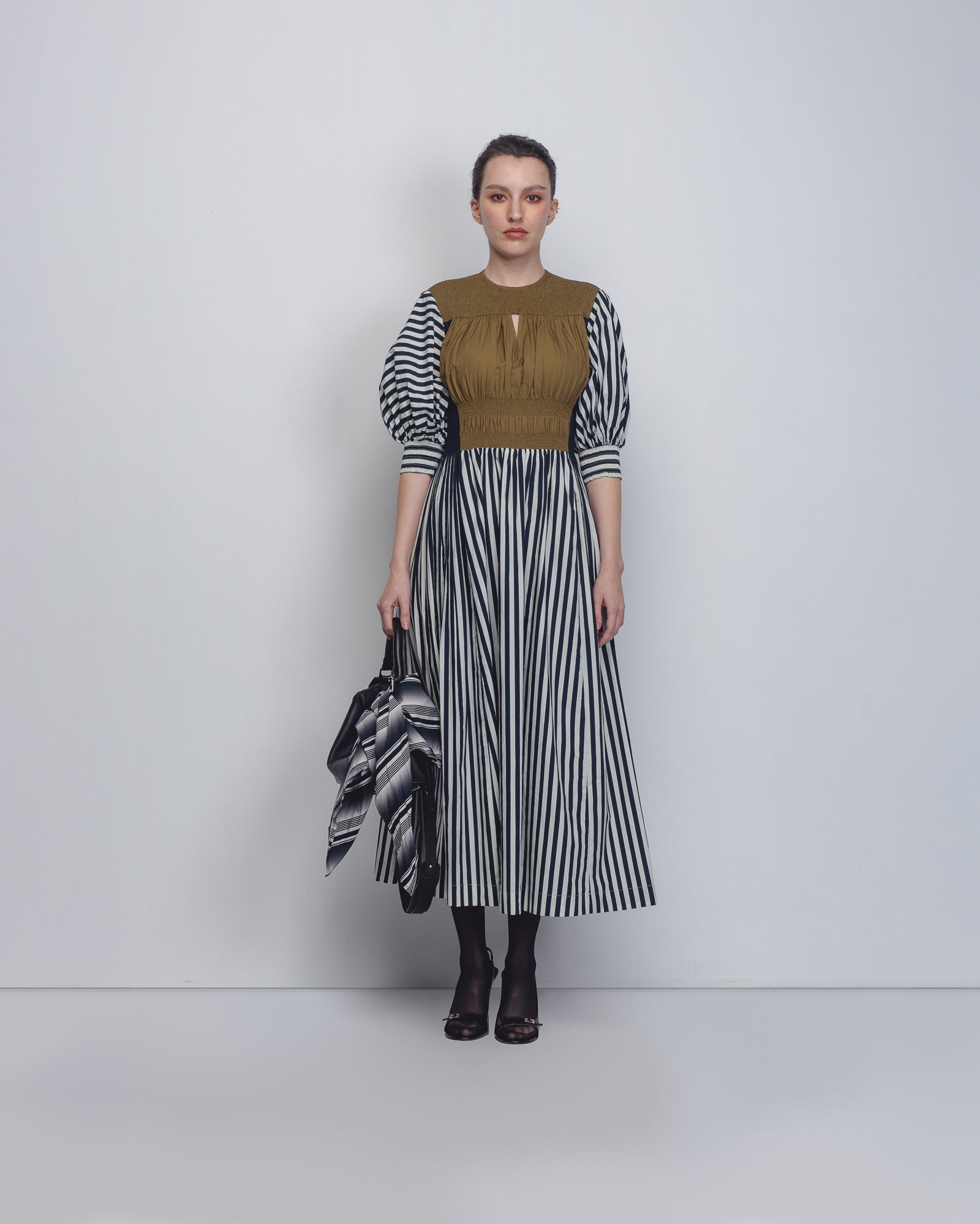 Beri Dress