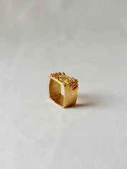 Manthan Square Ring Gold