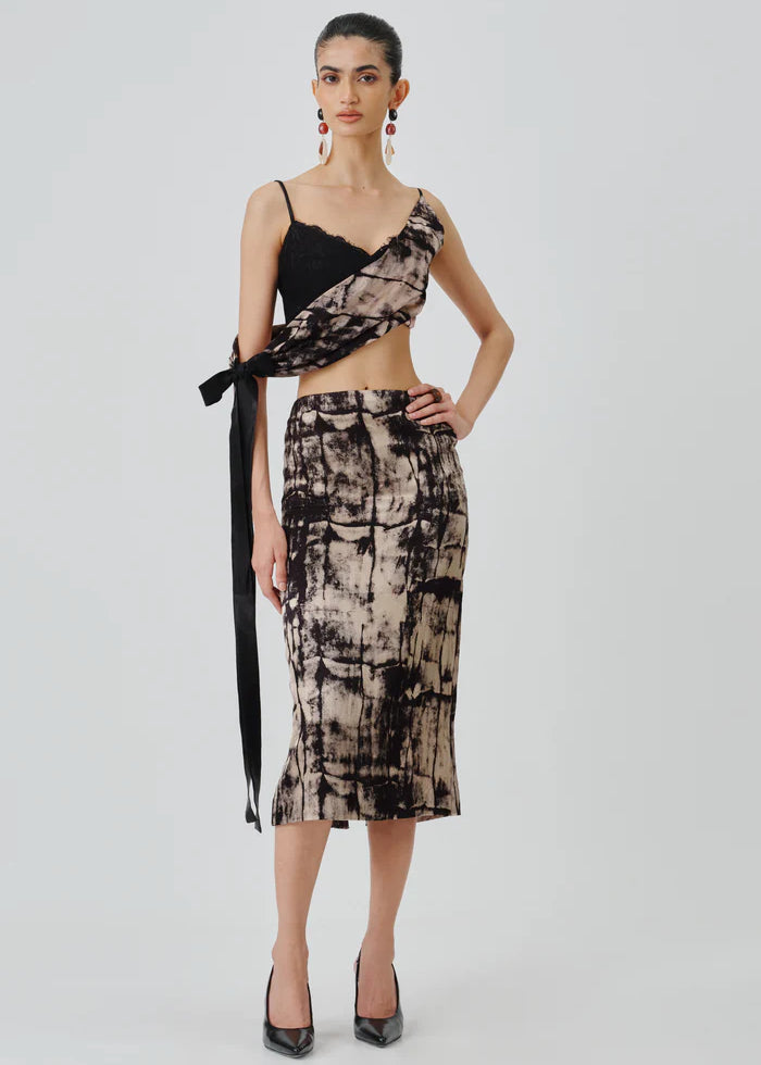 Monolith_Crop_Top_2.webp