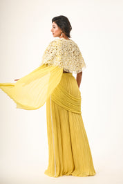 Yellow Cape Set