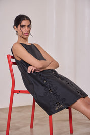 Noir Art Cut Shift Dress