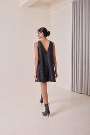 Noir Art Cut Shift Dress