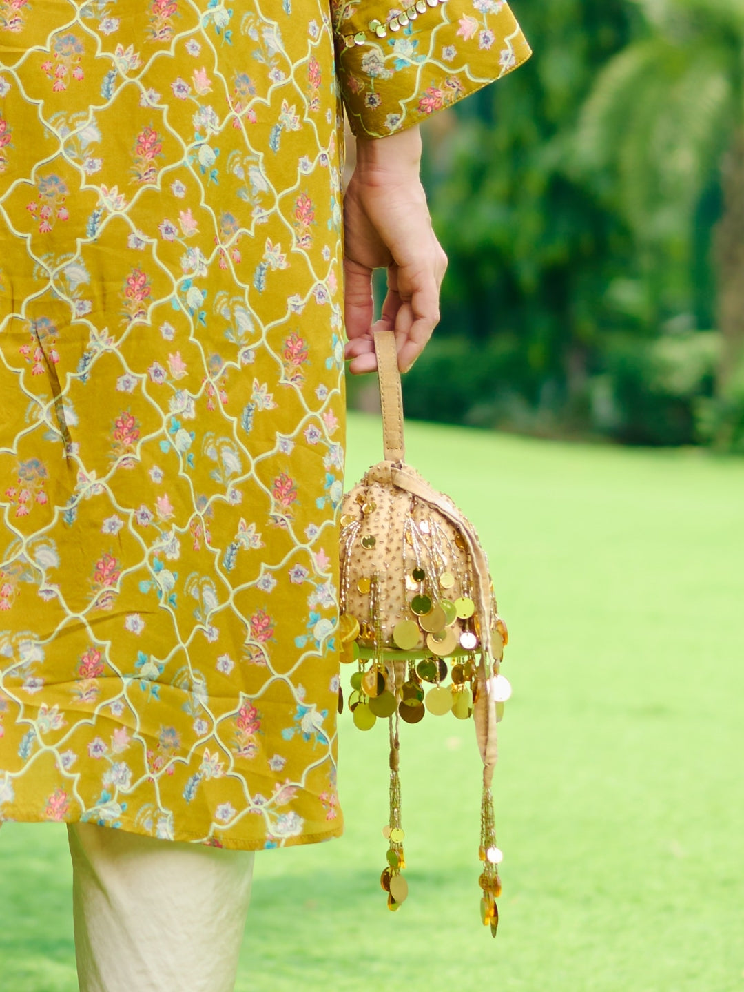 Gold Round Mirror Potli Bag