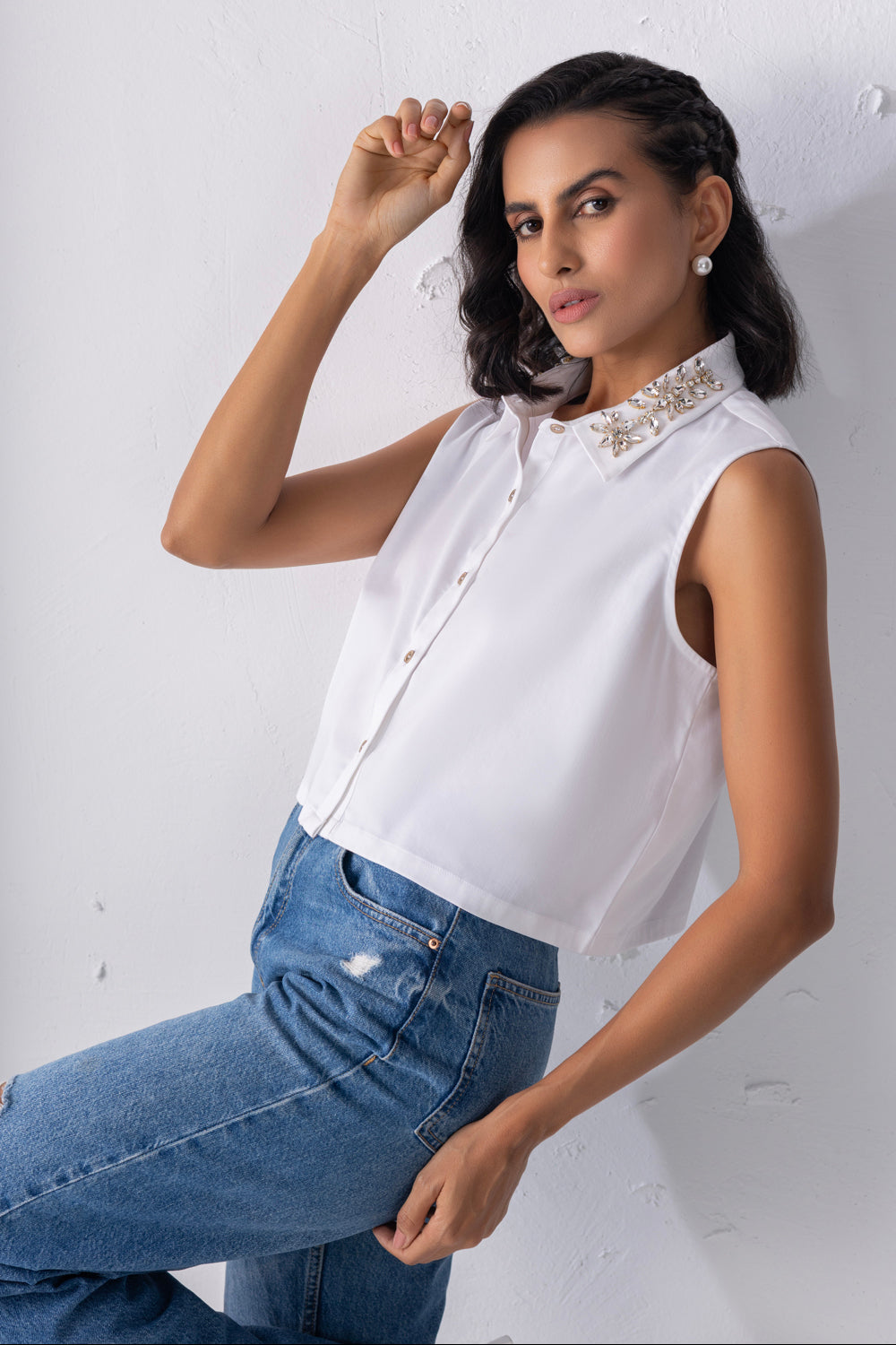 The Silver Embellished Collar