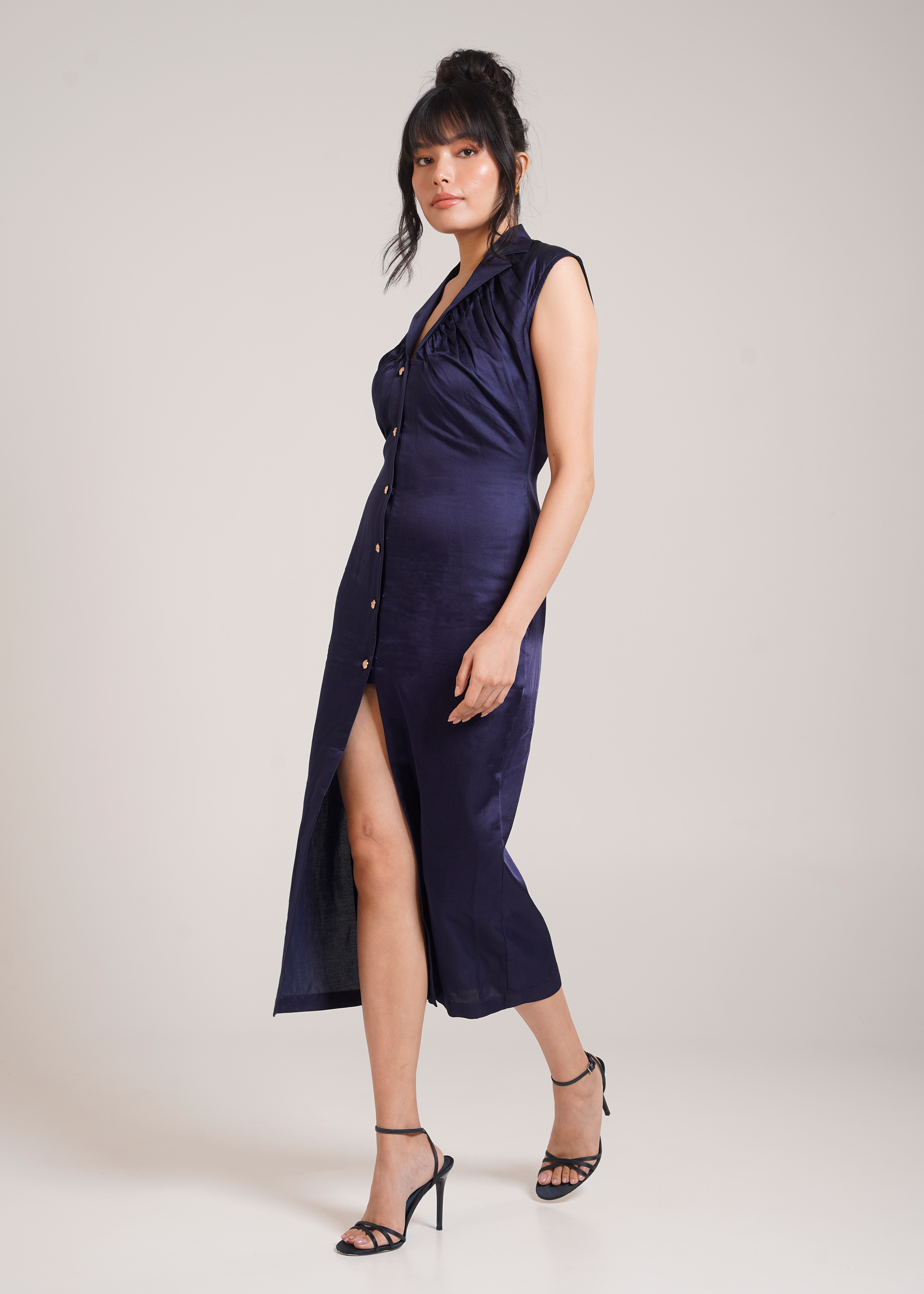 RenFormalDressS.png