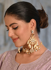 Ruhaan Earrings