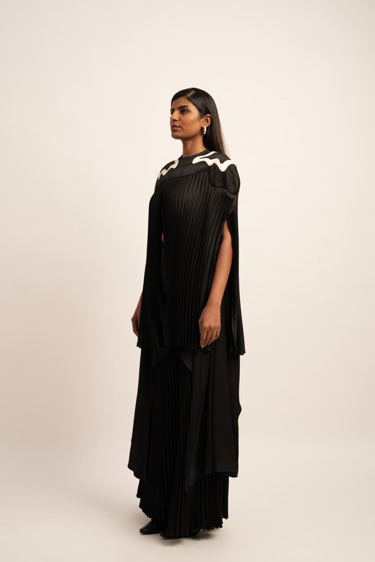 Swallowtail Top