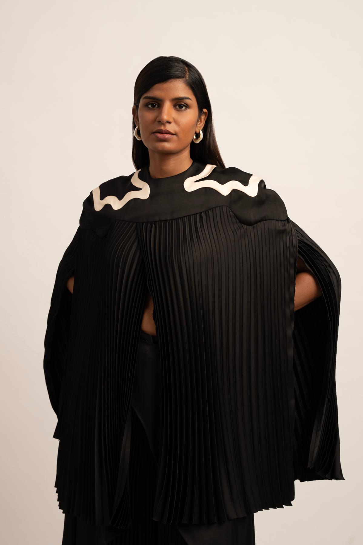 Swallowtail Top