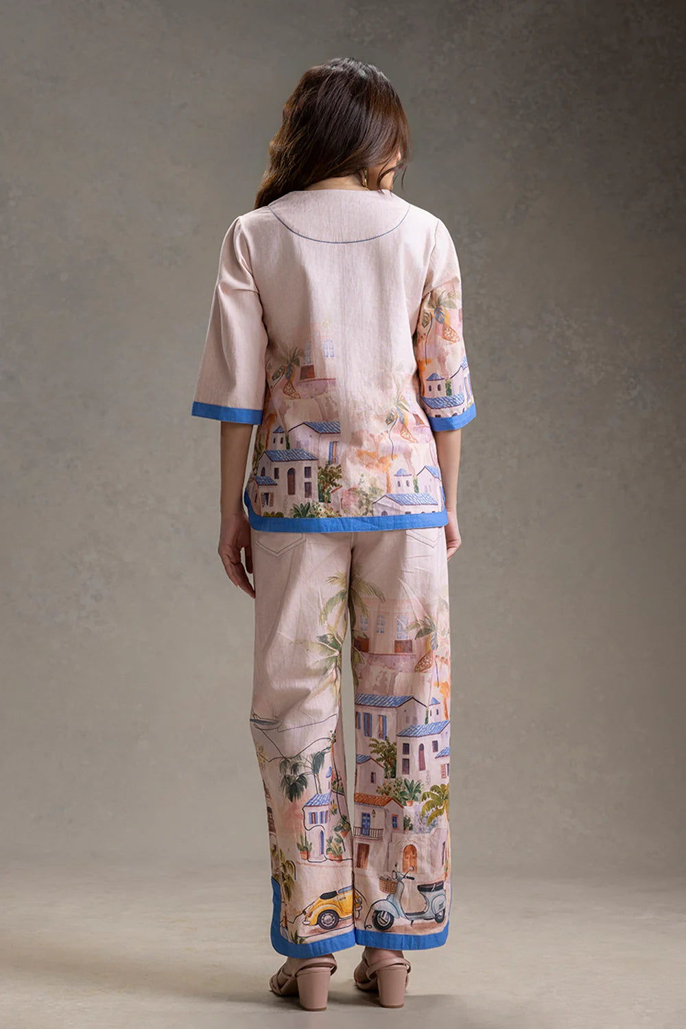 Reviera Printed Neck Detail Top And Pants