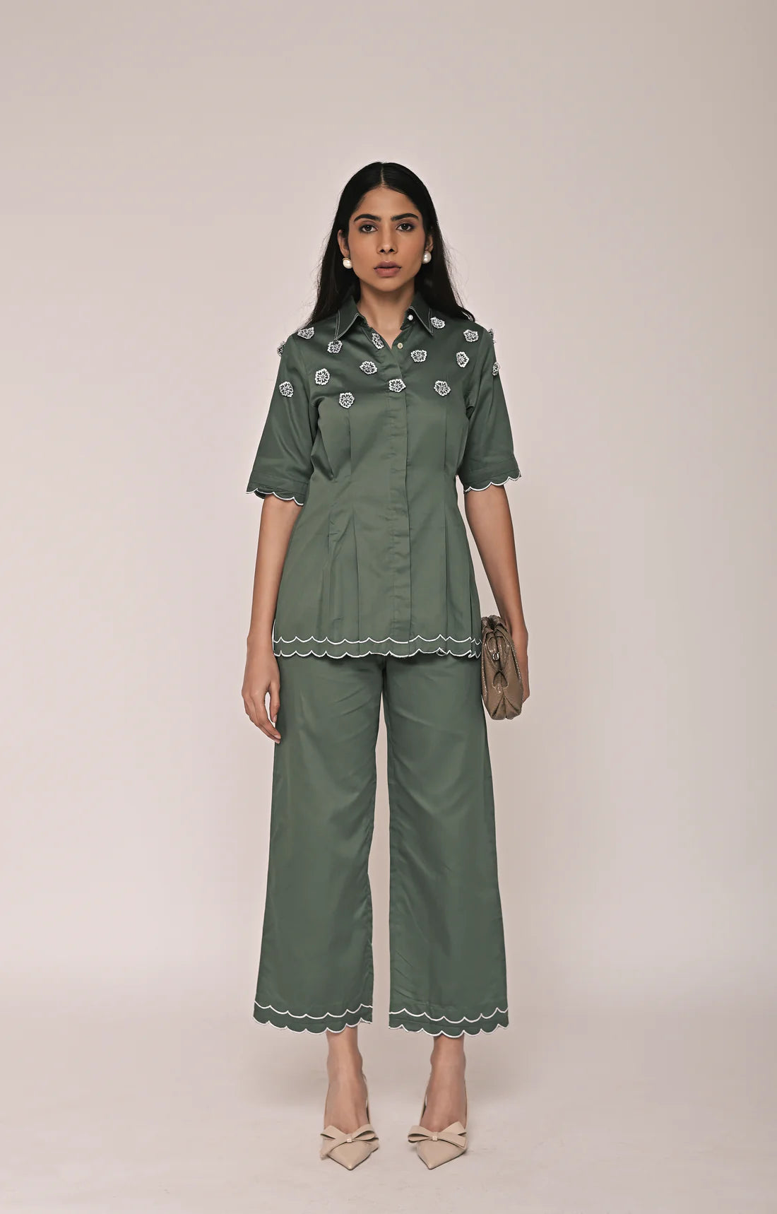 Scallop Flower Top With Scallop Pants