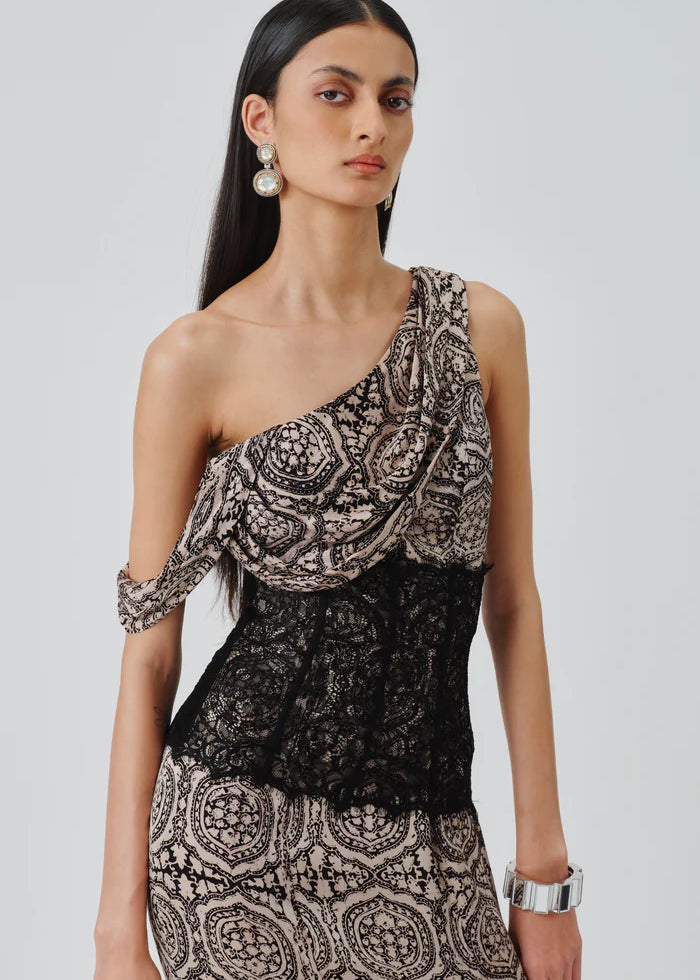 Tara_ajrakh_gown_3.webp