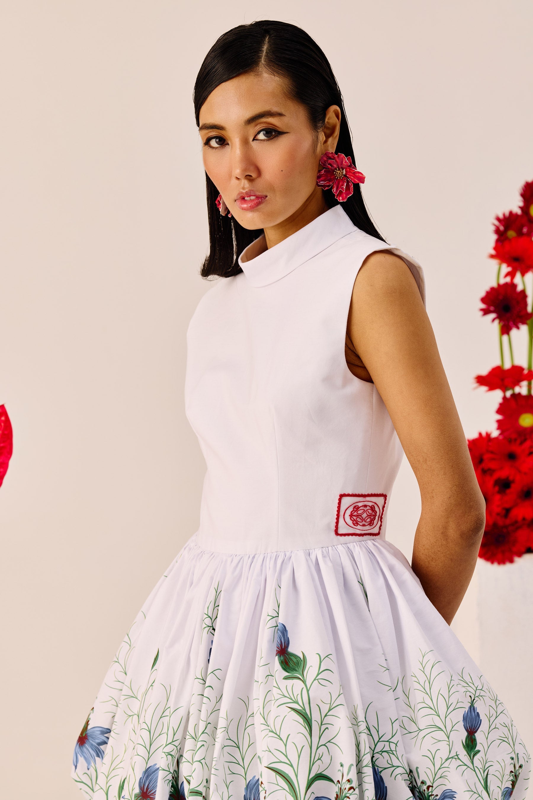 White Balloon Hem Floral Mini Dress