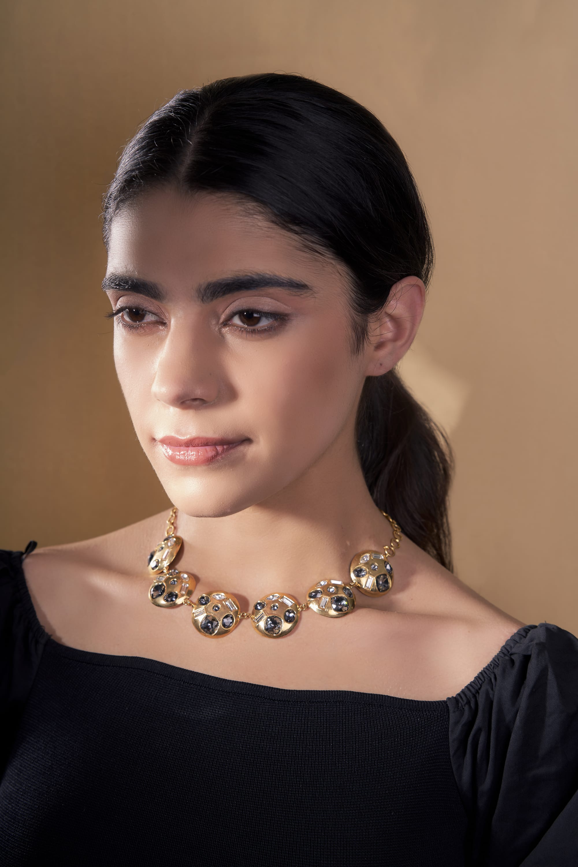 Priyanka Chahar Choudhury in Thea Necklace